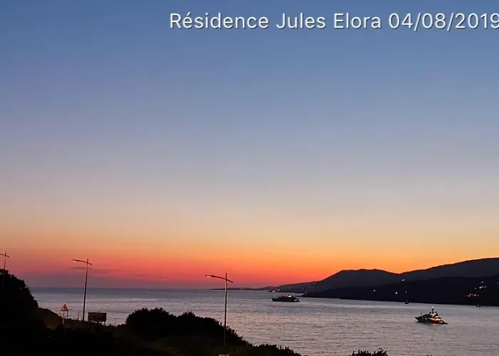 Grand T4, Piscine, Vue Exceptionnelle A 50 M De La Propriano (Corsica)