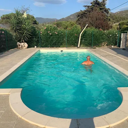 Grand T4, Piscine, Vue Exceptionnelle A 50 M De La